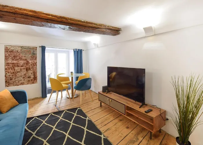 Gorgeous Apartment In Genova